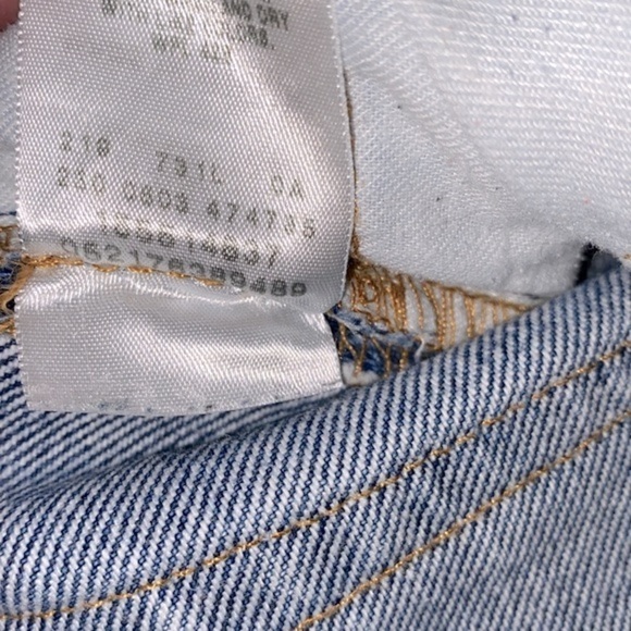 Levi’s vintage relaxed tapered jeans size 6 Mis - Picture 6 of 8